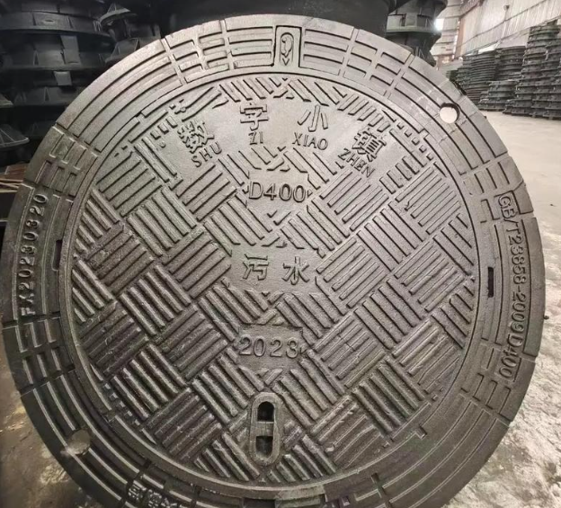 丽江球墨铸铁防沉降井盖展示